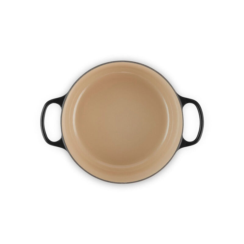 Le Creuset Signature Cast Iron Round Casserole 26cm image number 24